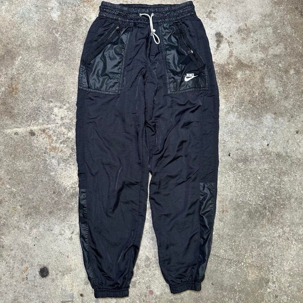Nike cuffed black track pants with zipper pockets Size XS